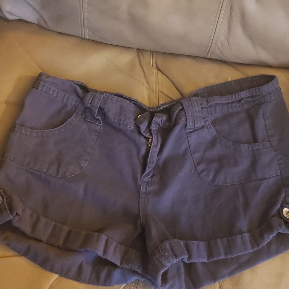 DOLLHOUSE SHORTS